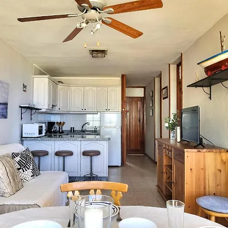 Sunset Arena By Helloapartments Apartamento