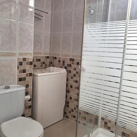 Apartamento Sunset Arena By Helloapartments *