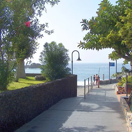 Sunset Arena By Helloapartments * Puerto de Santiago (Tenerife)